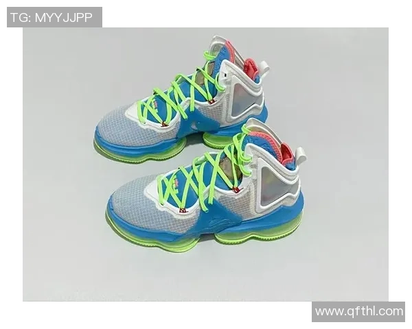 詹姆斯篮球鞋的型号解析及其对球迷的影响与热度探讨